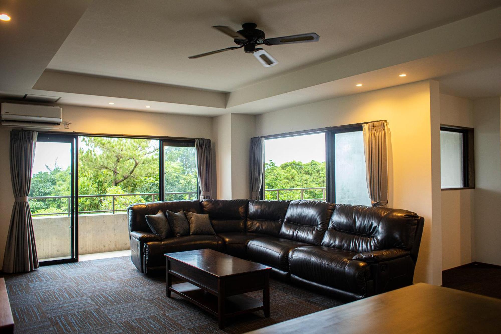 Apartment ホテルコンドミニアム土花土花 *